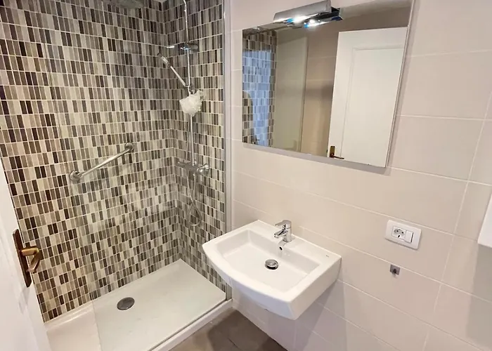 Parque Margarita - Cristianos *